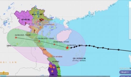 Bão số 5 mạnh sát cấp siêu bão, trưa mai đổ bộ vào đất liền